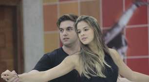 'Dança dos Famosos': Marquezine invade ensaio e rebola com colegas