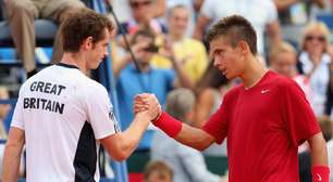 De volta, Murray bate número 1 do mundo juvenil pela Copa Davis