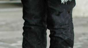 Moda das ruas: metalizado e tênis esportivo são tendências em Paris