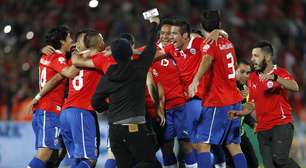 Chile e Equador garantem vaga à Copa; Uruguai enfrenta repescagem