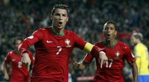C. Ronaldo marca, e Portugal sai na frente da Suécia na repescagem
