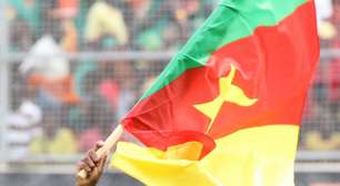 Camarões supera crise com Eto'o, goleia Tunísia e se classifica para Copa