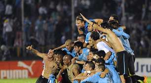 Uruguai empata com Jordânia e é último país classificado à Copa