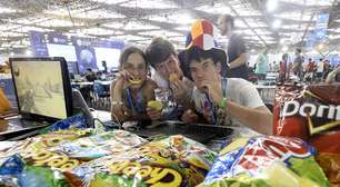 Na Campus Party, acampados planejam semana à base de salgadinho