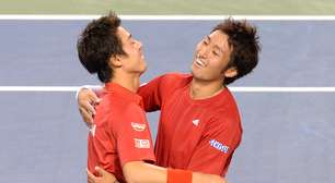 Japão vence nas duplas e lidera duelo com Canadá na Davis