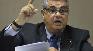 Federação do RJ vai multar times que criticarem Carioca 2015