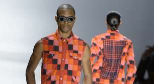 Assista a vídeo de desfile do Herchcovitch em 360 graus