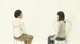 Designer japonês cria móveis que parecem rabiscos