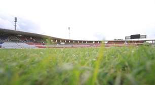 Gana treina em estádio que já teve Pelé, Garrincha e Felipão