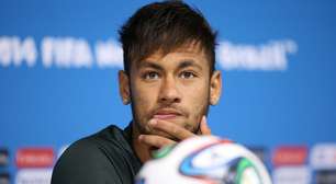 Felipão arrepia Neymar com discurso de "chegou a hora"
