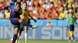 Com sustos, Holanda vira contra Austrália e se classifica