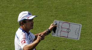 Sensação da Copa, Costa Rica anuncia saída de treinador