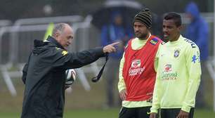 Felipão testa 5 mudanças, mas promete "duas ou três"