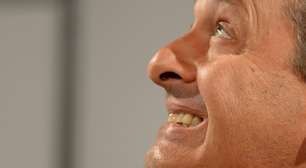 ES: Eduardo Campos promete reforma tributária