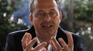 No Sul, Eduardo Campos promete desenvolver indústria naval