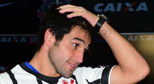 Boca mantém esperança de tirar meia Lodeiro do Corinthians