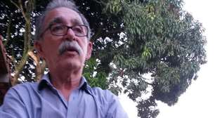 No Recife, aposentado lamenta morte do vizinho ilustre