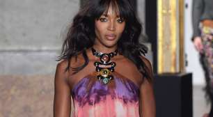 Naomi Campbell desfila para Emilio Pucci em Milão