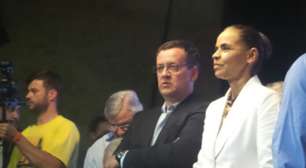Marina reclama de "aliança estratégica" entre PT e PSDB