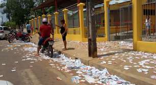 AC: lixo eleitoral toma conta das ruas de Rio Branco