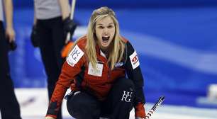 Mundial Feminino de Curling chega às semifinais; veja fotos