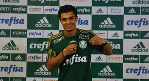 Sem receber na Ucrânia, Egídio quer voltar ao topo no Brasil