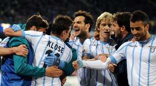 Lazio bate Napoli e pega Juventus na final da Copa da Itália
