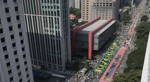 SP: avenida "espaçada" dificulta contagem da PM em protesto