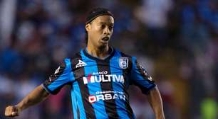 Clube turco mira Barça 2004/08 e já acerta com Ronaldinho