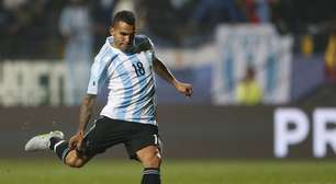 Tevez é confirmado no Boca e brinda com pênalti da vaga