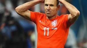 Robben quer esquecer 2015: "tem sido um ano de m... pra mim"
