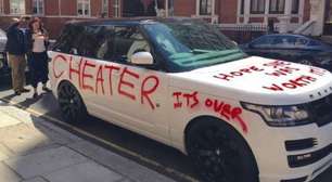 Foto de carro de RS$ 380 mil pichado nas ruas de Londres por 'mulher traída' vira hit no Twitter