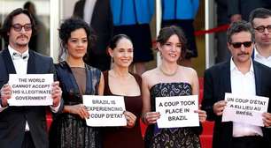 Artistas brasileiros em Cannes protestam contra impeachment