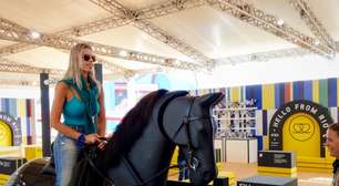 Deodoro tem 'playground' com cavalo mecânico