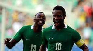 Mikel dita o ritmo, Nigéria bate Dinamarca e encara Alemanha