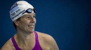 'Meu corpo está parando': nadadora luta contra avanço de doença rara para competir na Rio 2016