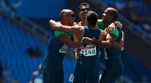 Brasil leva ouro no 4x100m masculino T11-T13
