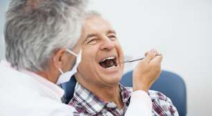 Como manter a boca saudável com o envelhecimento