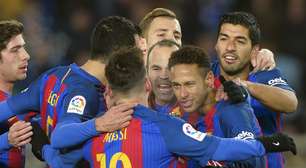 Neymar decide, Barça quebra "maldição" e fica perto da semi