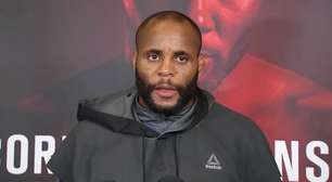 UFC 210: Eu vou resistir a Johnson - Cormier, campeão do UFC