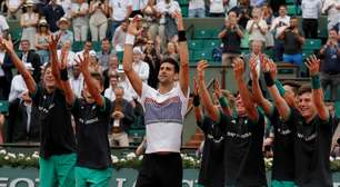 Djokovic supera argentino e vai às oitavas em Roland Garros