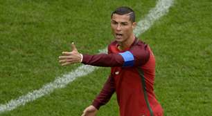 CR7 marca, Portugal goleia Nova Zelândia e avança como líder