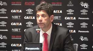 ATLÉTICO-PR: Fabiano Soares explica a opção de escalar Ederson e Lucho González no ataque rubro-negro neste domingo e defende elenco ofensivo do Furacão.