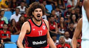 Varejão leva a melhor sobre Leandrinho, e Fla vence Franca