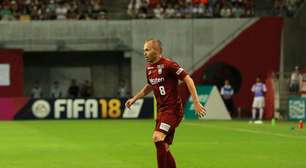 Agora no Japão, Iniesta e Torres estreiam com derrota