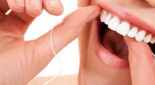 ENQUETE: Usar muito fio dental pode separar os dentes?