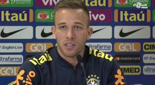"É minha maneira de enxergar o futebol", diz Arthur sobre seu estilo de jogo