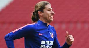 Cortado da Seleção, Filipe Luís treina em alta intensidade no Atleti