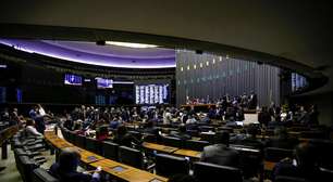 Liberação de verbas a deputados pode demorar um ano ou mais