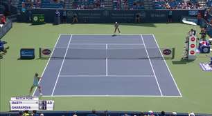 WTA Cincinnati: Barty venceu Sharapova (6-4, 6-1)